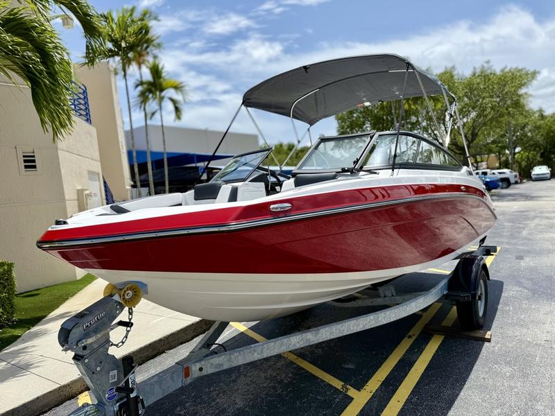 055F8940-A923-44AD-8EB3-60A10F81621A