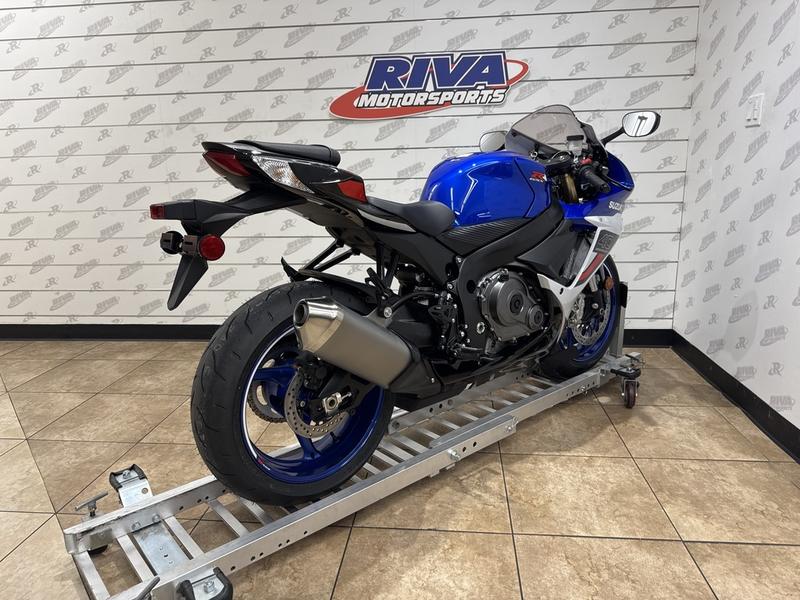 062CD69E-3FFA-4636-B450-DCEB8DE99950