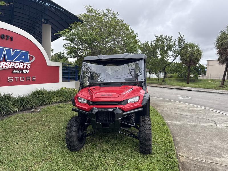 0A35AF4C-F33F-42CA-86C9-F6328D18A7B6