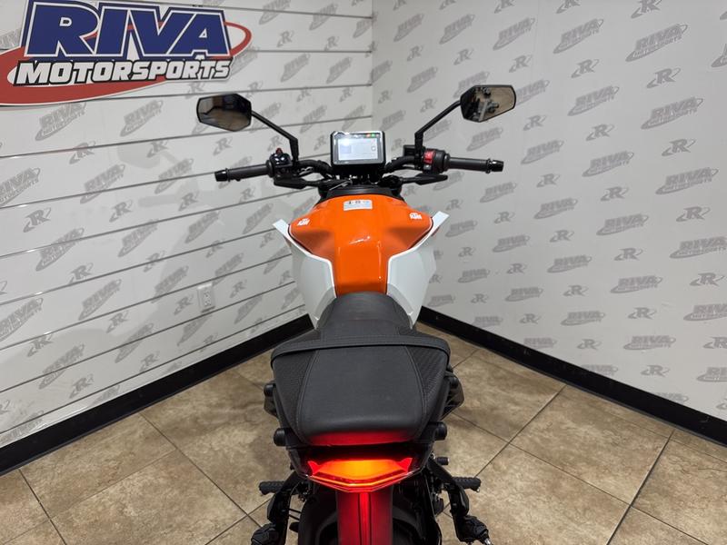 0BC590CF-0BF4-4E72-B364-4AAA2DB88884