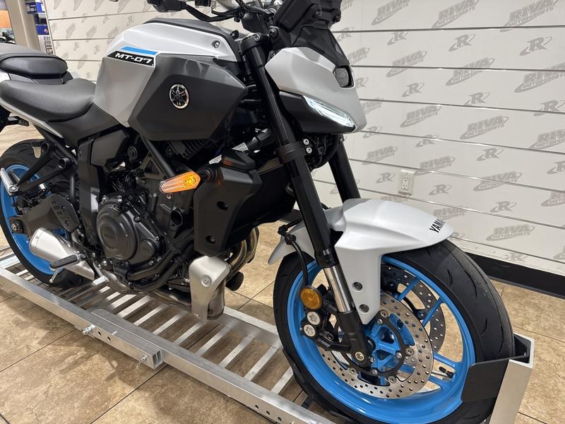 0BC6B5E4-0E12-4C1B-9D4B-55EB437232B1