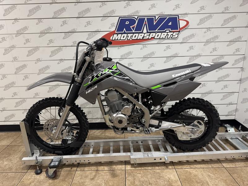 0E140783-E645-4B8B-8B3A-B5509B0B3D73