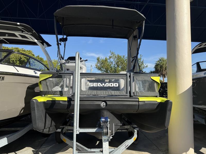 0F16D51C-8B8E-4558-AE0F-2520094A791B