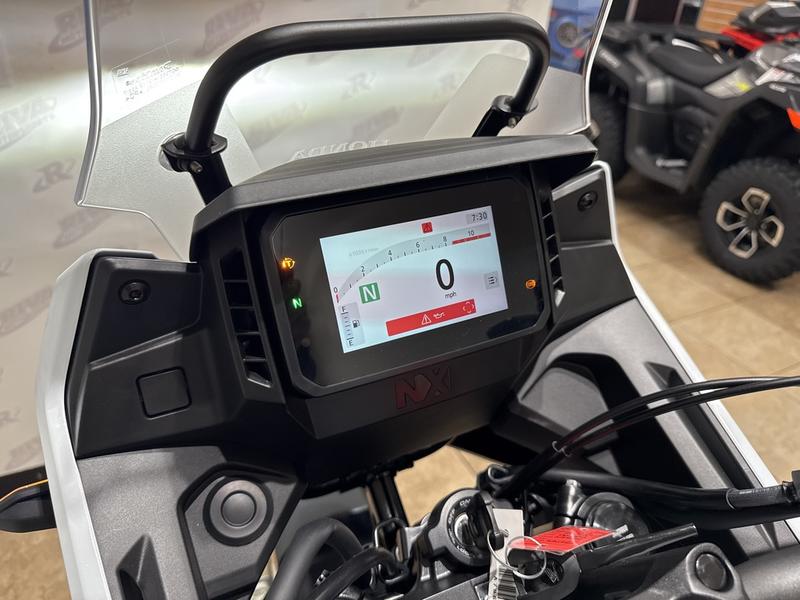 176B89A4-B6C7-4F31-9356-6391017DDD1B