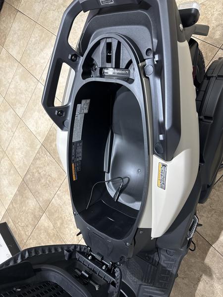 194FF868-4DDC-4BE7-AB6F-2756E932ADC9