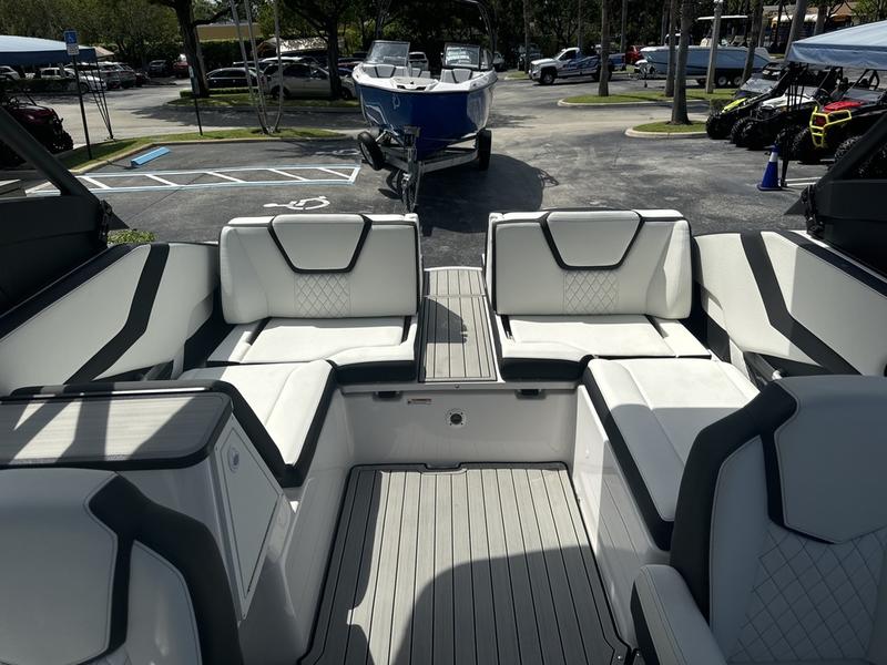 1B818F4A-DBEB-45D1-B2F6-E9D2F4A4B54A