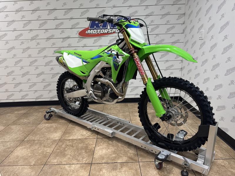 1BB9C456-FD7E-4E94-AA56-A7AA8AB2942E