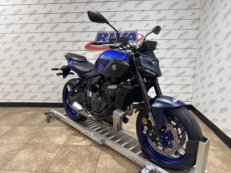 20F41FEC-7CCE-4819-B381-AF64E8D6D616