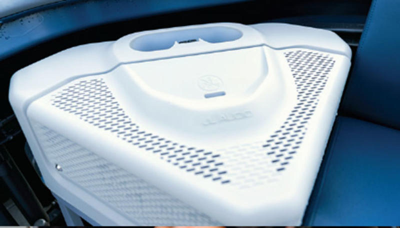 21BA667B-90C2-4763-BAB7-B835EE616538