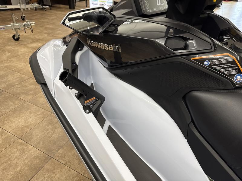 2404495B-5B4C-451D-9019-ABA8A0984FAA