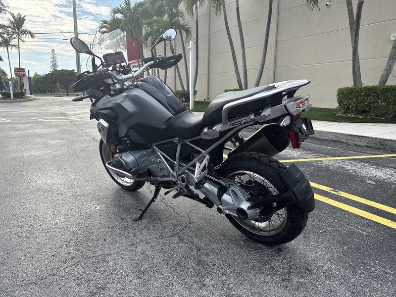 2604B852-0868-4ABC-95BC-D0D719E8ECFE