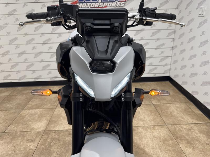 279792F0-220E-47BD-AA9A-59C1AB3B8D7A