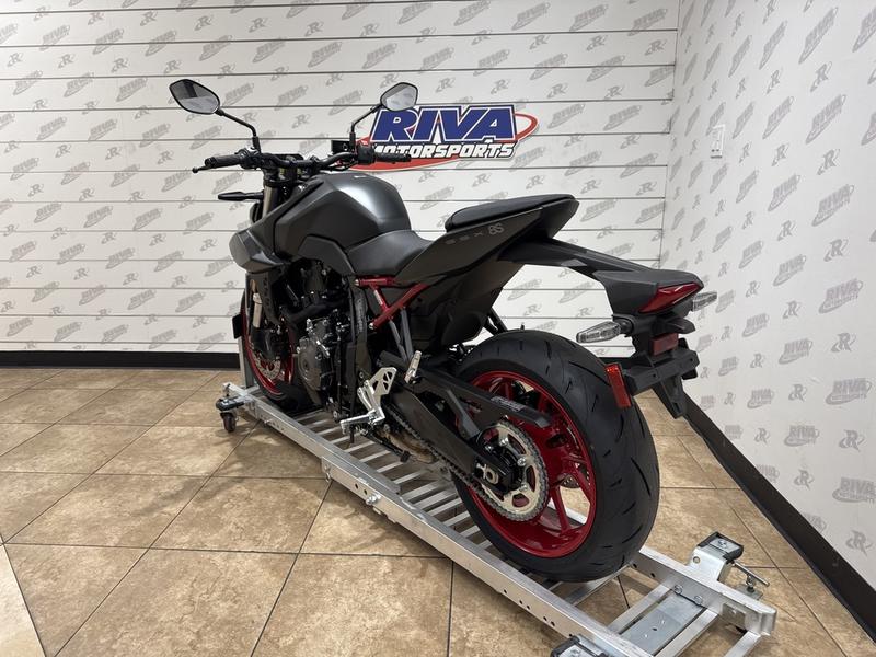 299287D2-A477-440F-B1C0-B10FE2B232CB