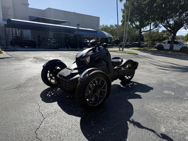 2CFE0EBD-8C1B-442D-A2BF-109BB1EE6A81