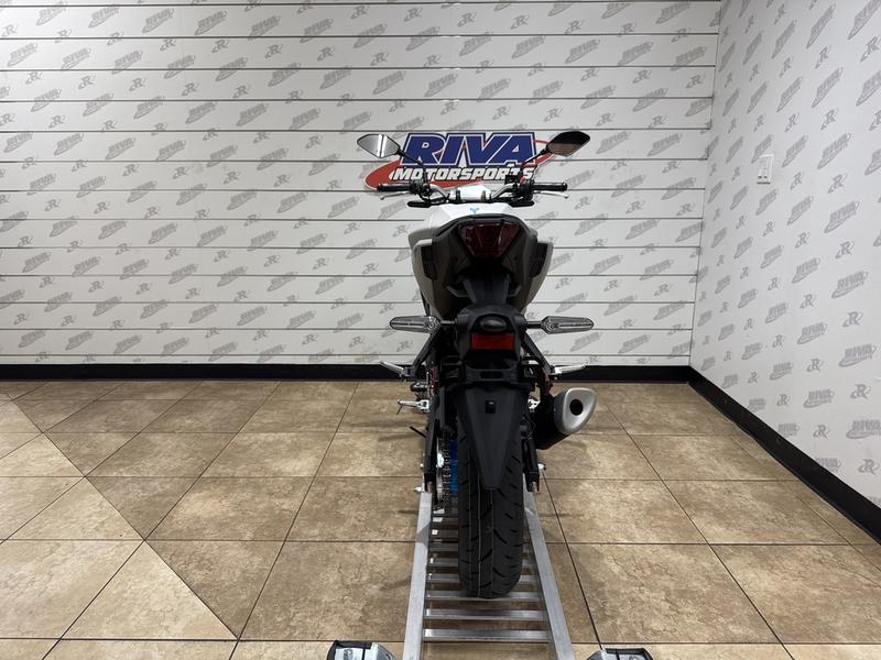 2E28F18A-5AF6-43C7-B7E0-03A0712305A1