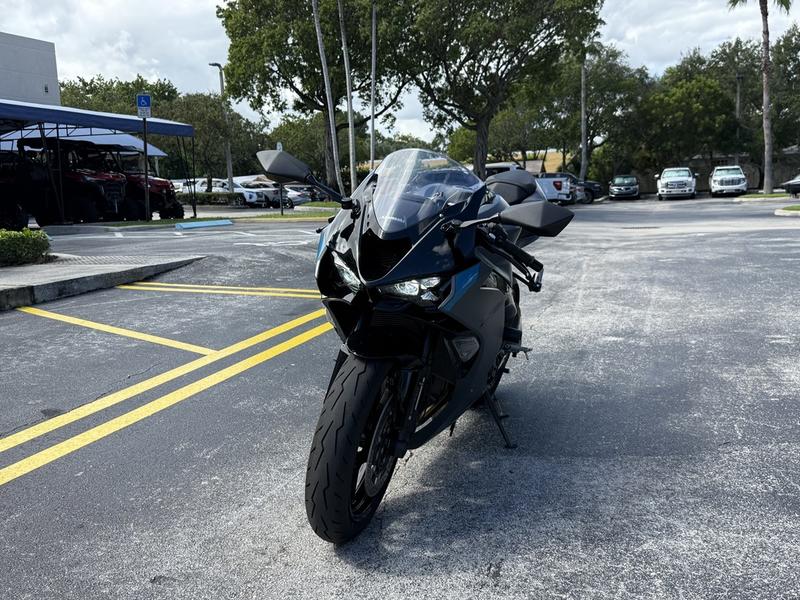 2EF5C2EC-5F7E-4A79-81FE-9E8EA608F992