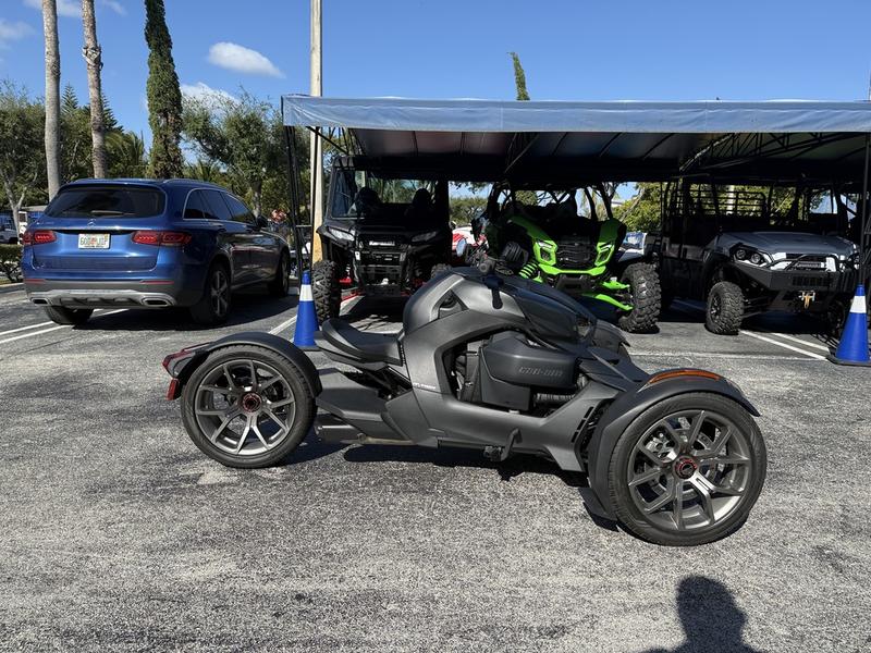 2FC37371-DEC4-4980-83E3-E4E25892F54D