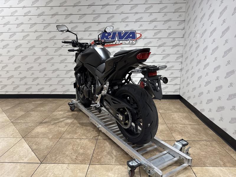 309DCE14-E751-4536-9878-3F7CEE3774B0