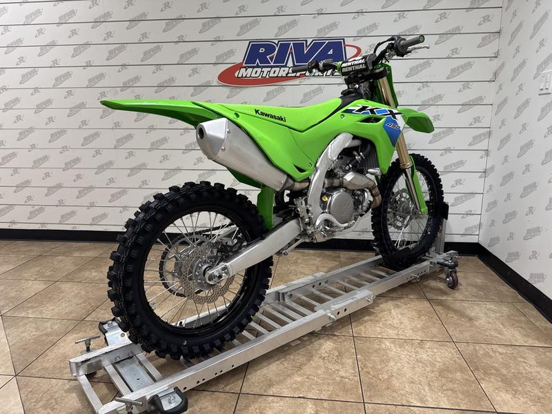 316597A2-23E8-4680-9D12-1A8EE87F3528