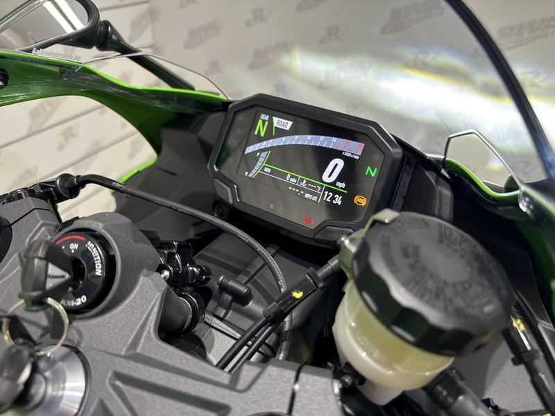 32A5F08A-3D87-40D5-BBB3-17CEF331915B