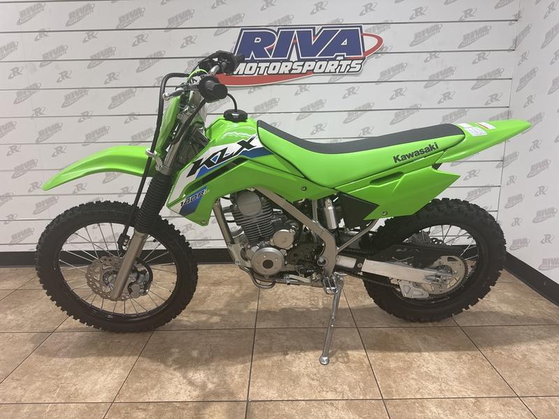 33ABB235-FEC3-4994-99ED-22ADF9E4A541