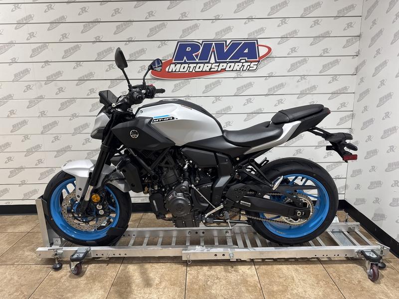 33F4F550-7C40-4C4B-9493-2C8FBC437BC1