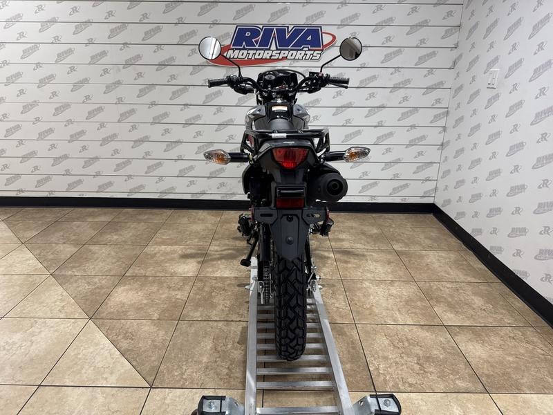 3ABCB23F-7487-4040-9D40-901E45F29DA0