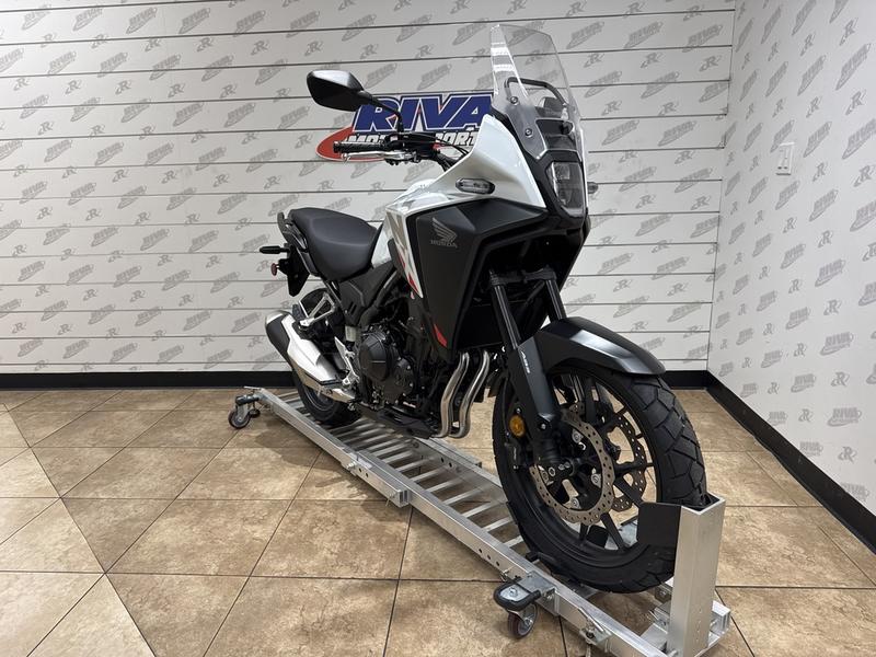 3BC87815-A4A5-4553-B64B-C8D2E221F14D