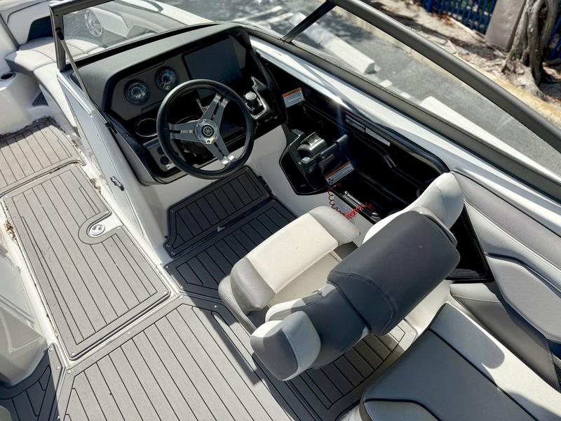 3D5189E6-F663-4770-A020-205C3CEF1D8A