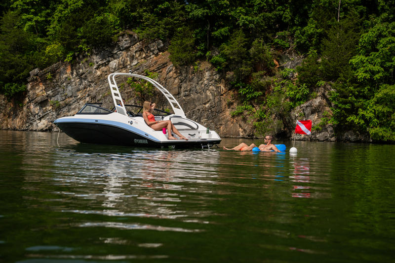 3D925D8E-AF42-4842-B747-C8B2B1E5E2C7