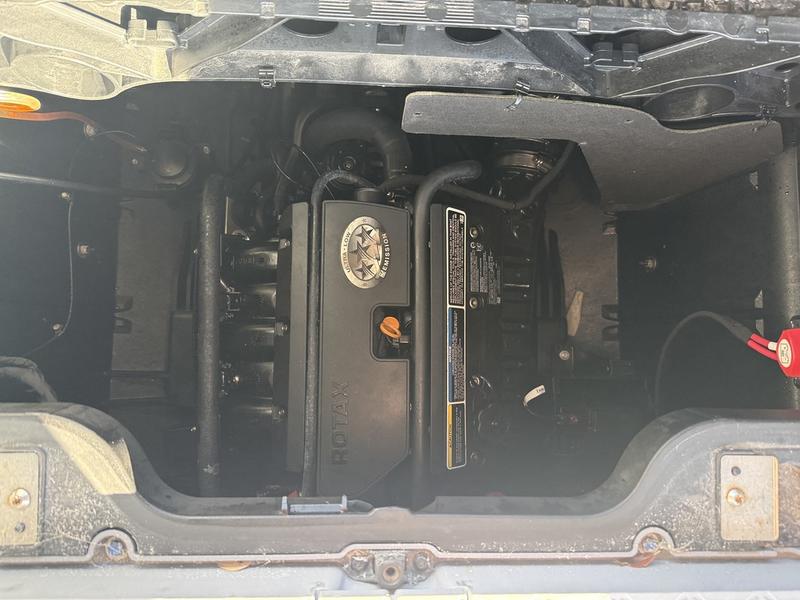 3E832644-8F93-4E18-B8D0-CCB2B8AAA3B4