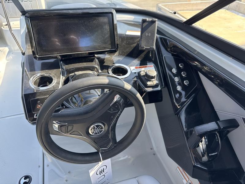 465B504D-B3F9-40EB-BE6A-AA3256437511