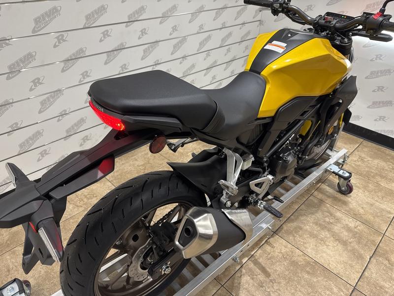 46E869D2-828A-4E24-B8E8-F40AFEC875EA