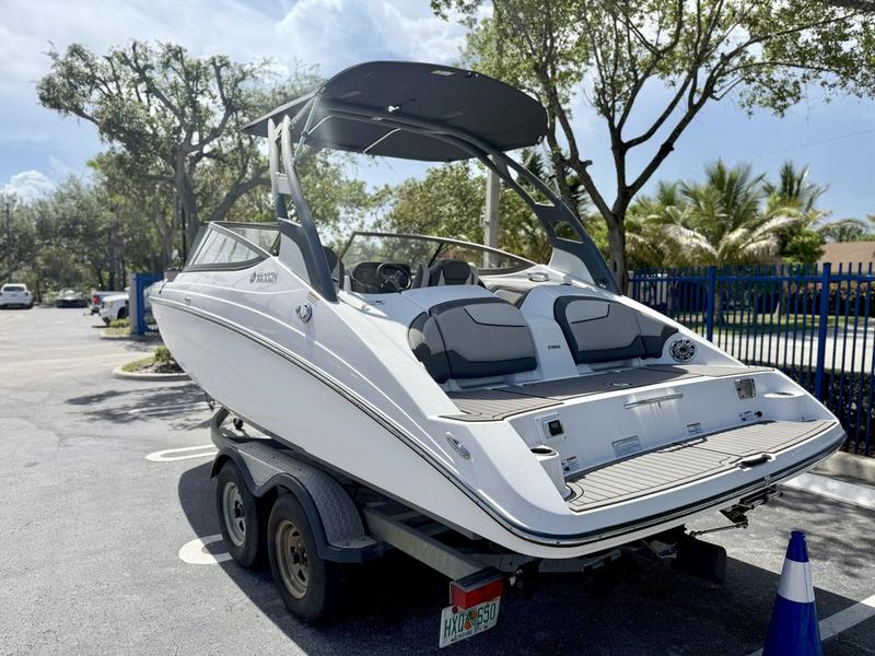 47FC07C5-EF5C-44AB-A692-B7197FFD762F