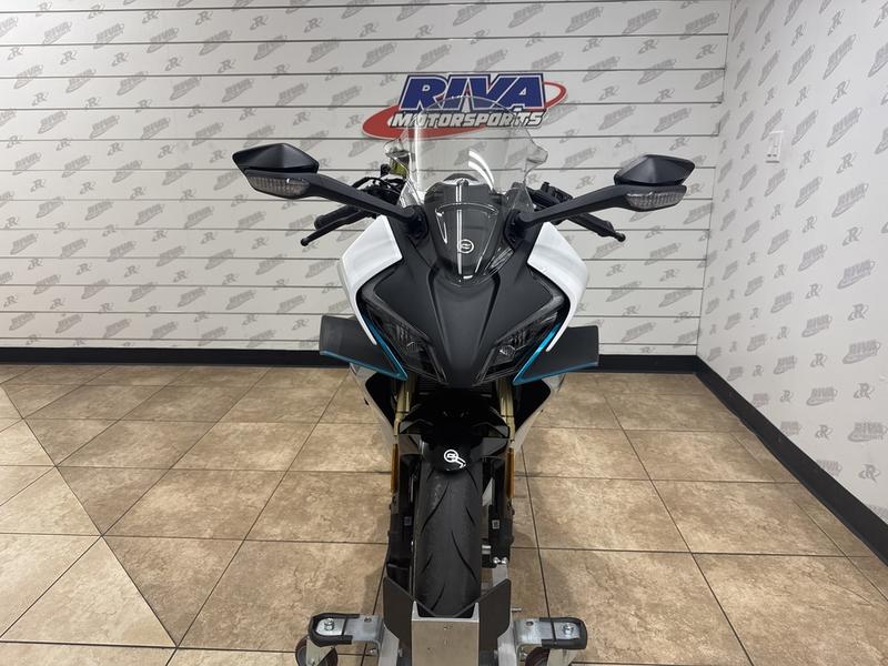 4B491AEA-FCF3-4117-BC33-825A2F3A4D14