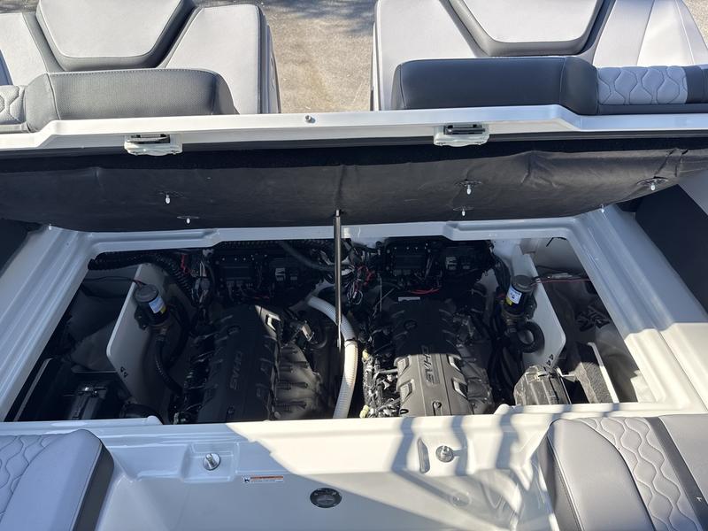 51A70E26-605B-460D-8542-64406F985120