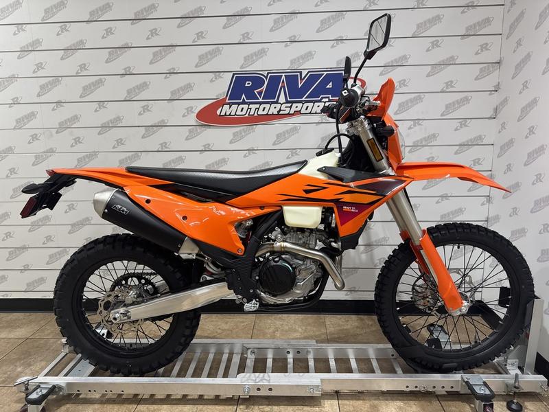 55AFF441-DCBC-4B46-ABE3-4DEB5CF6198A