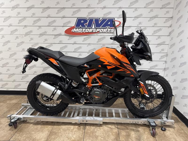 5743EB83-4F25-437A-A5F5-7864E039A661