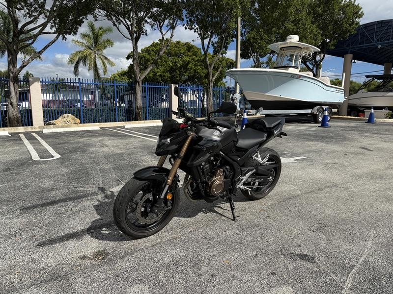 60A26CAC-1821-4A0B-B221-A2CFD6A09064