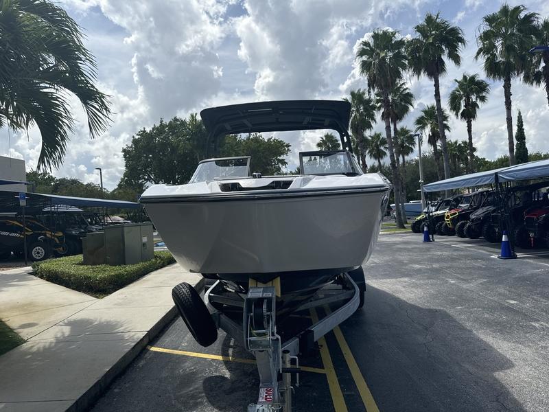 617E0CD3-E764-47F0-9958-648CA493D0E4