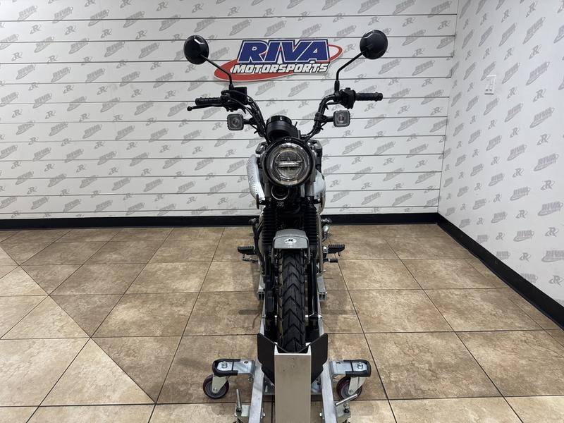 6261A035-8D1E-4AF3-AB14-25A48B84FDF1