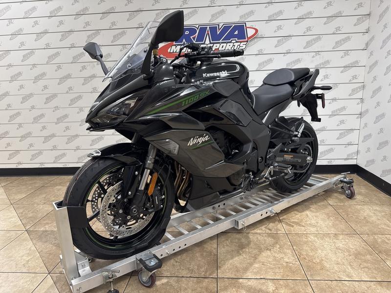 69E56D97-3847-41E1-A3D0-6AA94E057ED7