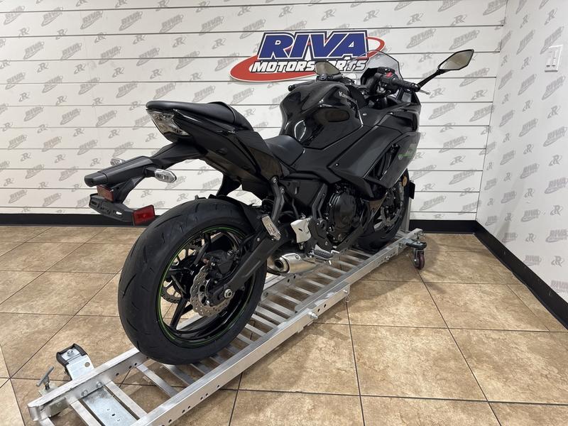 6B76C26E-C46D-42A8-AC19-D6D9D4E275A9