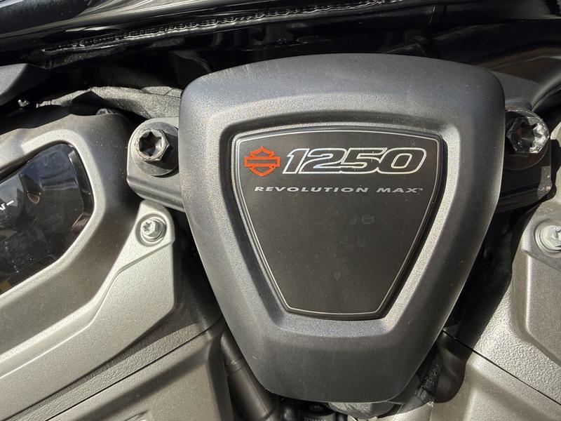 6FD059B5-E04A-40E7-8BD8-5C3D4D286C7C