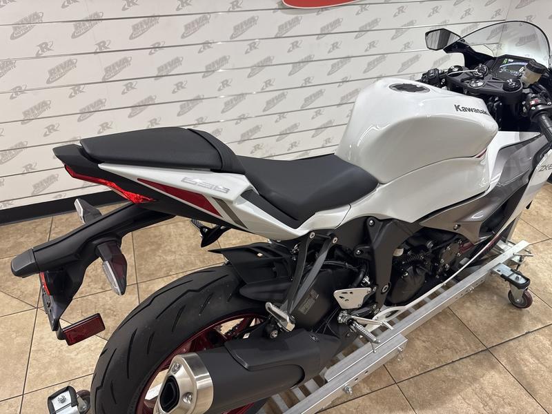 727A4A9B-864D-49EA-9D24-6EB74D467A73