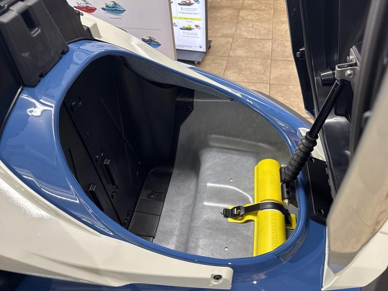 75A7F7E3-04B6-4166-8911-A30E893659E5