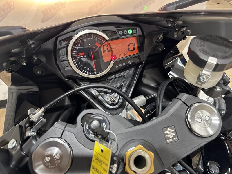 76576295-C573-4DA9-BE16-08305D0FBDB2