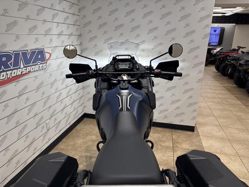 76EF5F3D-179F-47A9-A9C9-0C25C90FCD48