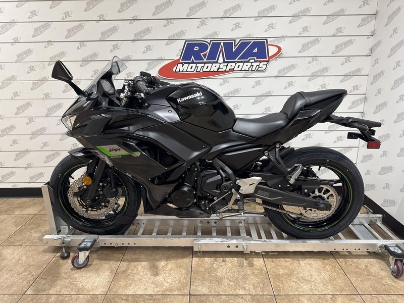 77C86BC9-8D86-4E44-9A15-6A159129A78E