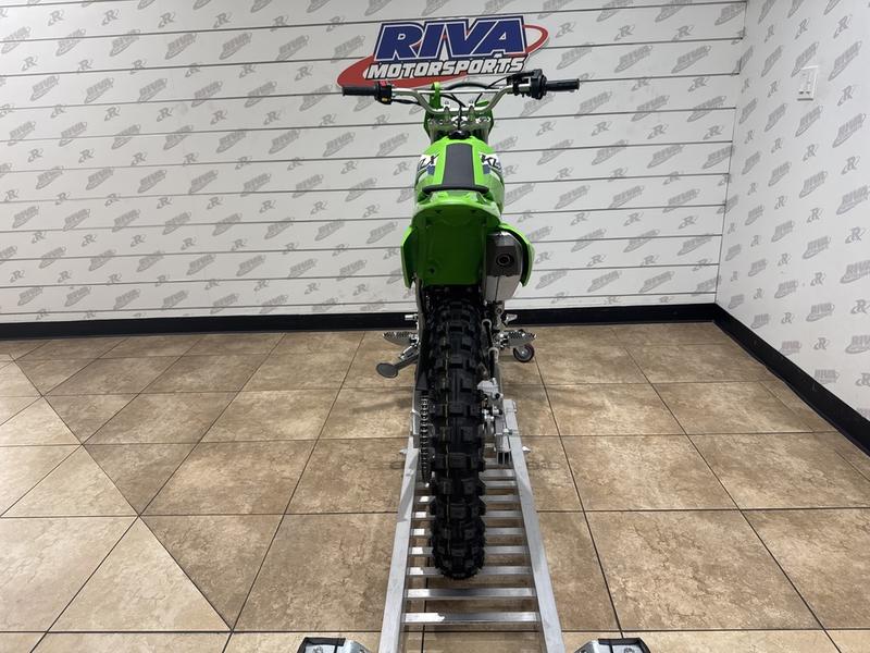 79967C42-0C24-4B3E-82BC-2A78CB0A9A92